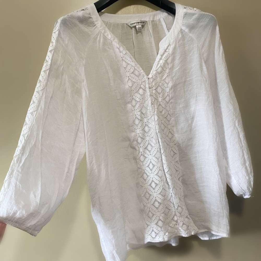 Used top white counterparts shirt